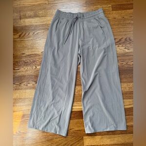 Athleta Avenue Wide Leg Crop Pant Pyrite